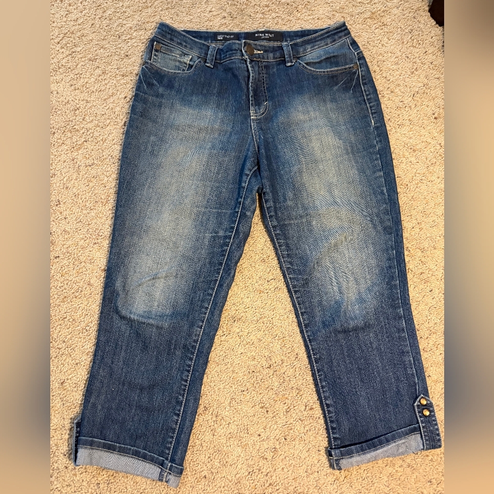 Nine West  "West End Fit" Dark Blue Capri Jeans - Size 28/6